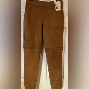 No Boundaries Pull on Skinny Cargo High Rise